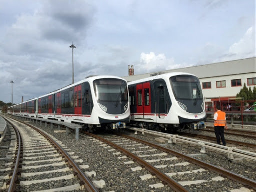 Un nouveau train de métro sans conducteur réussit un essai en Chine